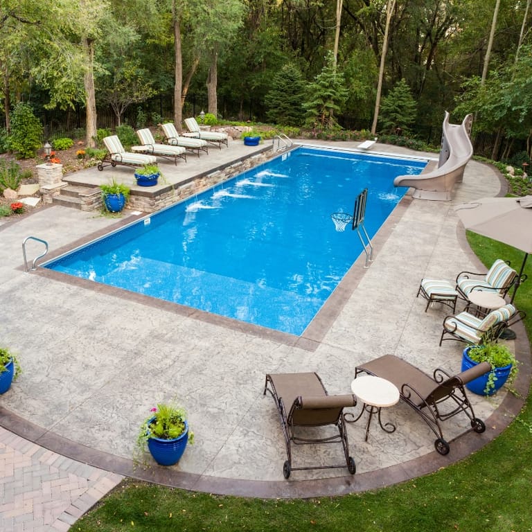 Residential pool deck concrete service